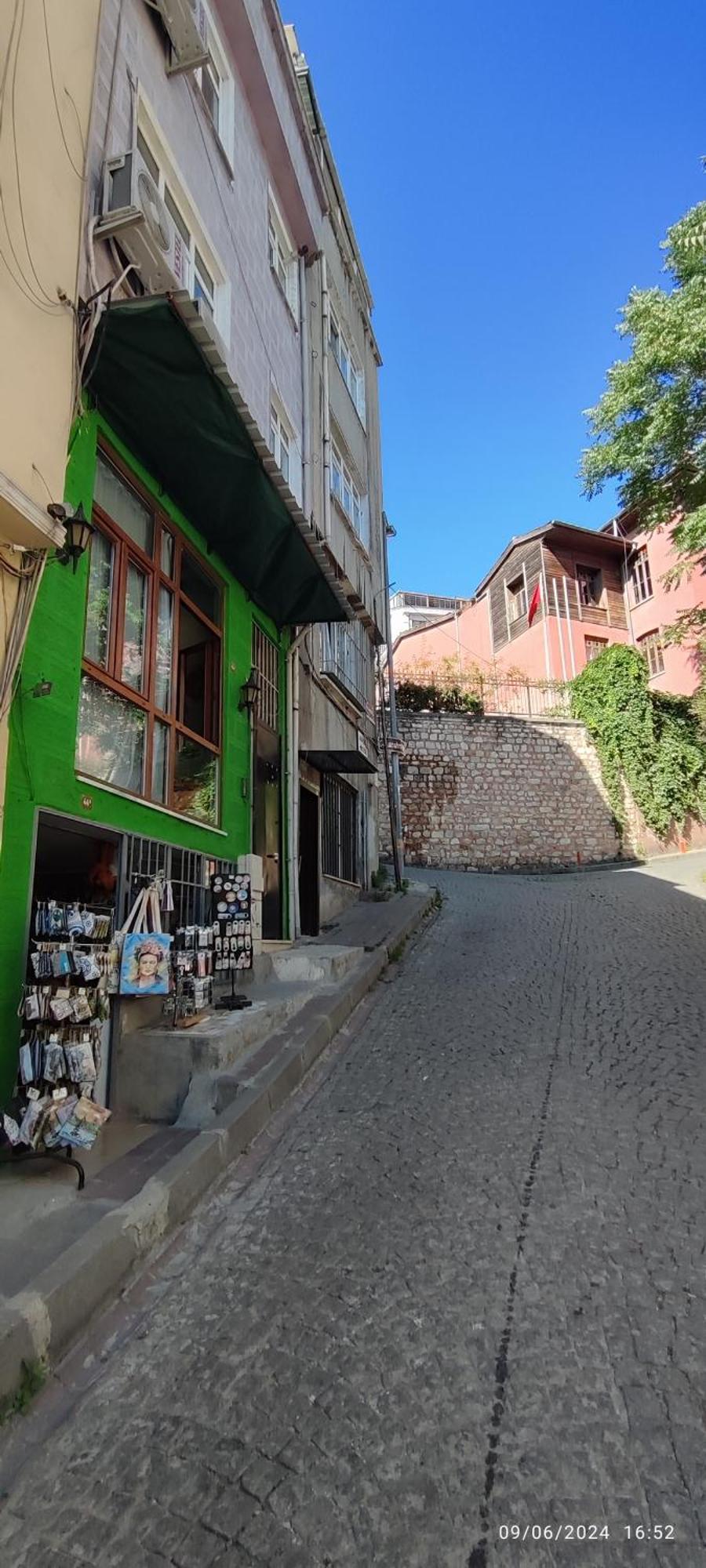 Nur Home1 Abuzer Yegin Apartment Istanbul